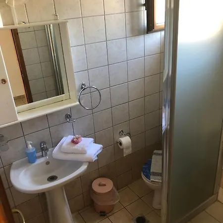 Appartamento Vrisi &