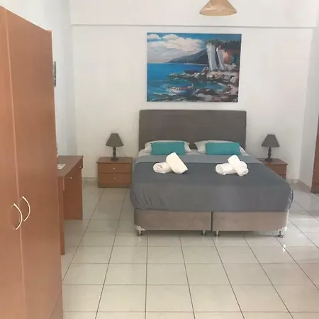 Appartamento Vrisi & *